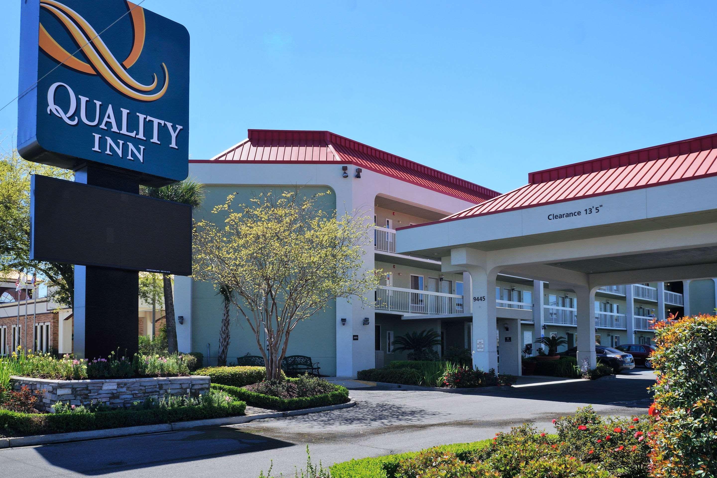 Quality Inn Gulfport I-10 Exterior photo